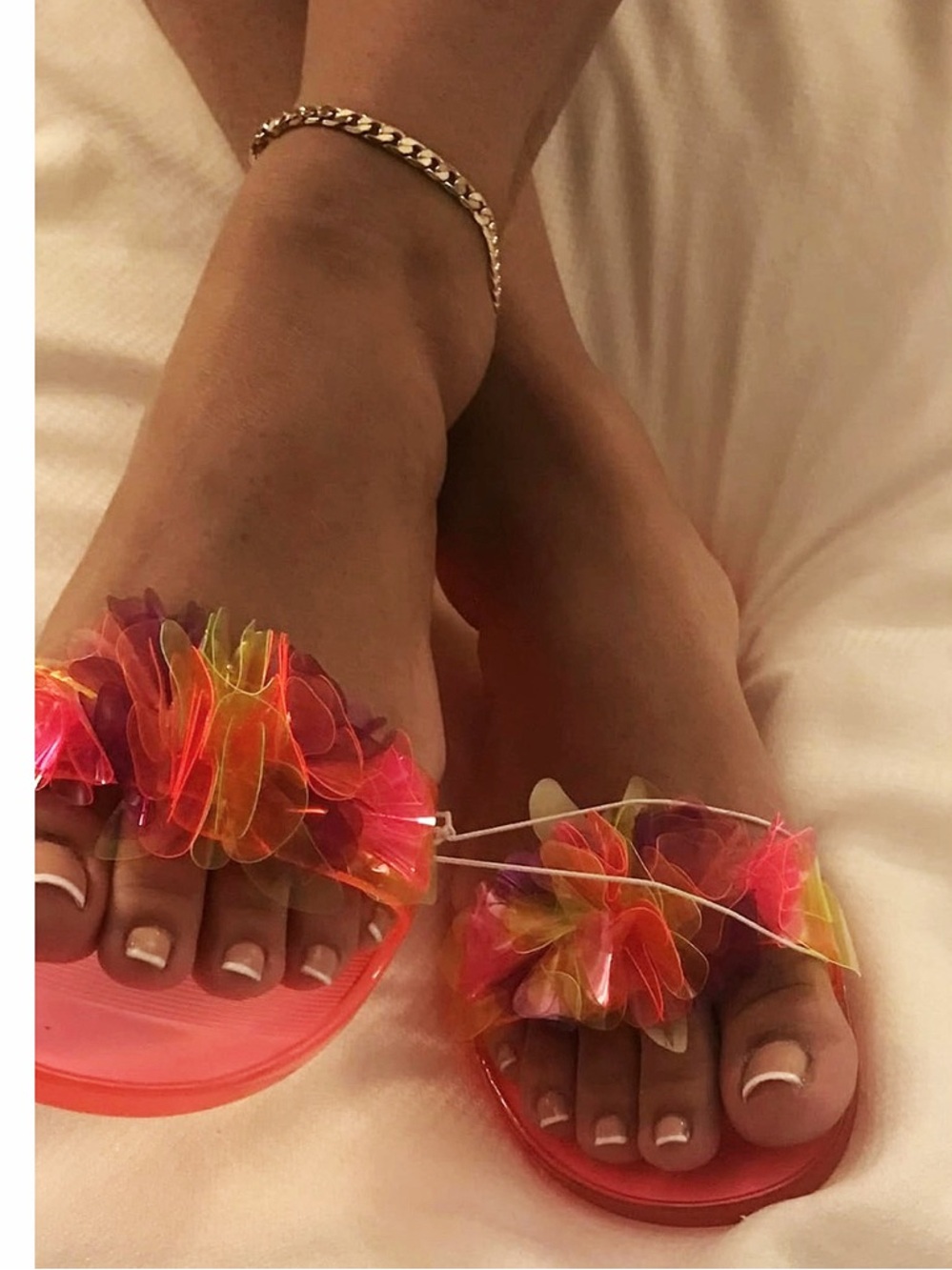BETSEY JOHNSON Jelly Beach Slide Sandals Size 7 Neon Floral Fun